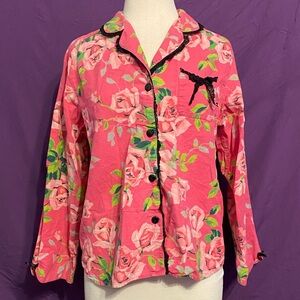 Vintage Y2K Betsey Johnson Intimates Pink Roses Pajama Top. Size L/G.